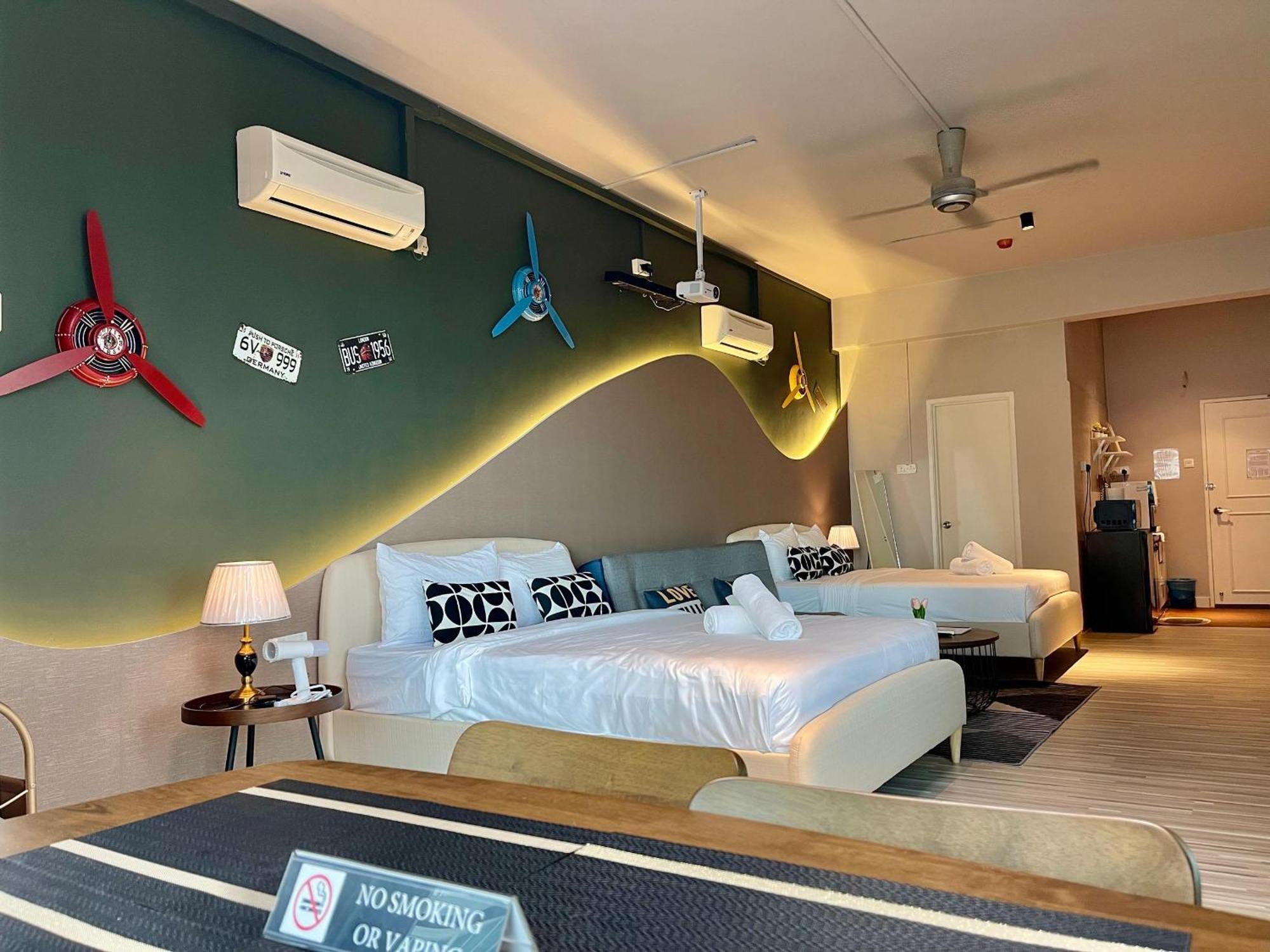 Cozy Milky Mount Austin Jb 5 Pax Apartment Johor Bahru